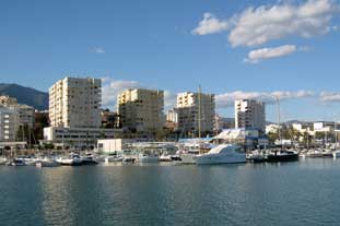 Estepona, Puerto Paraiso vanaf zee